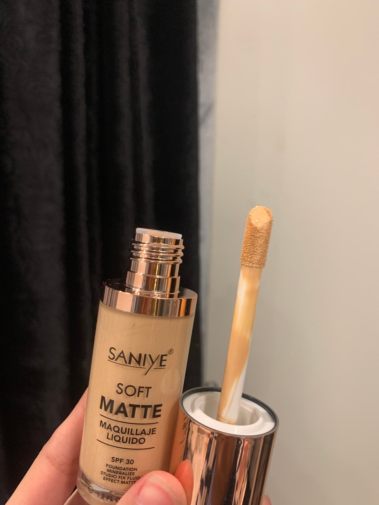 Saniye ivory shade foundation