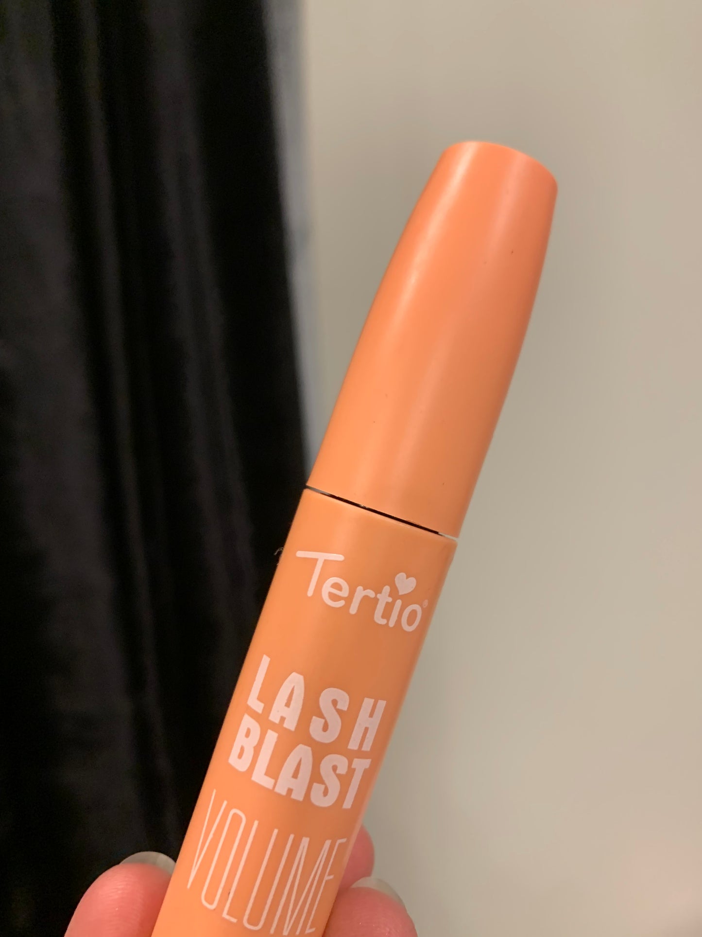 Tertio mascara