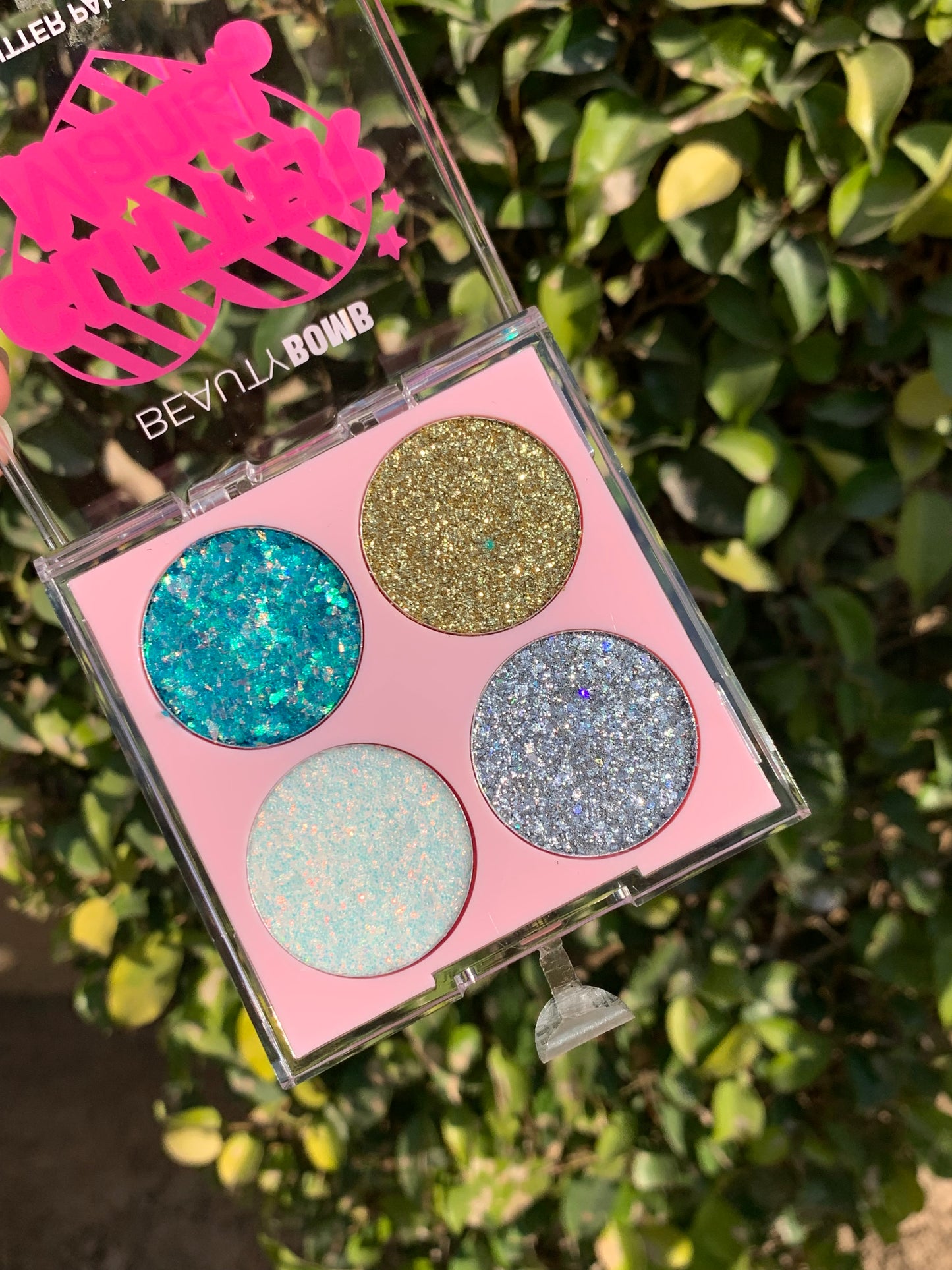 Beauty bomb glitter palette