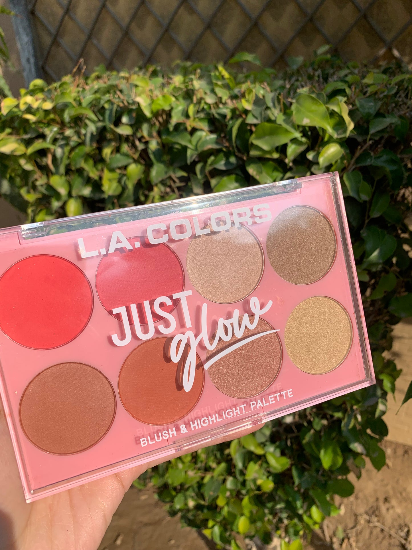 La colors blush highlighter palette