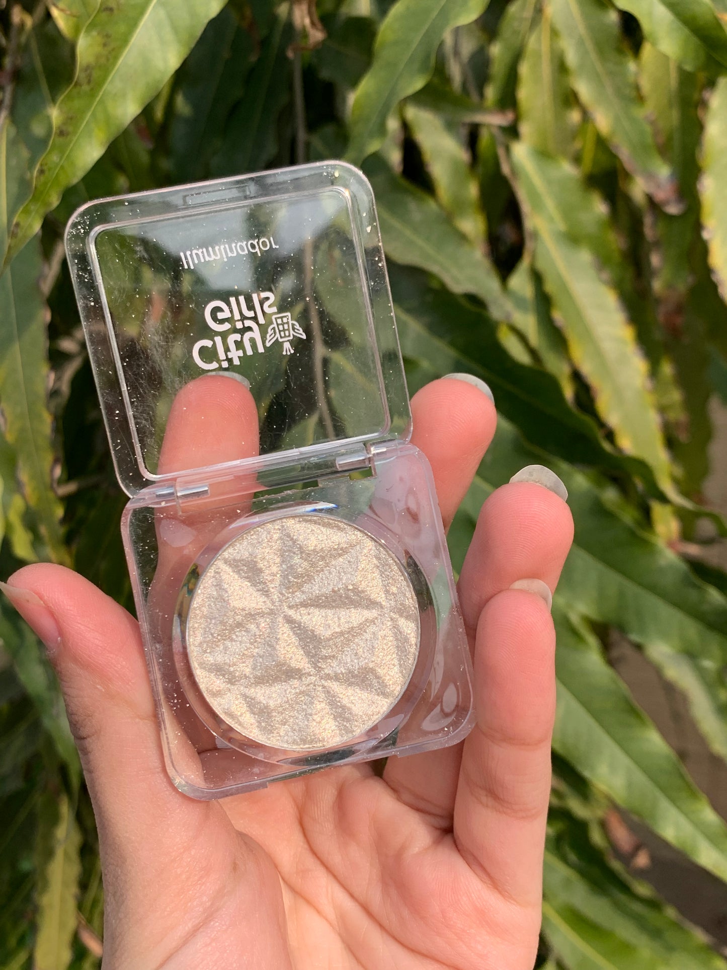 City girl silver golden highlighter