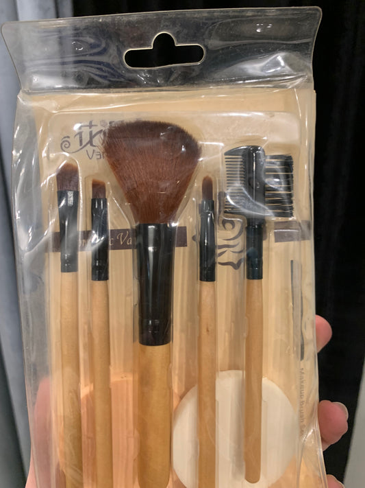 Full brush set with sponges