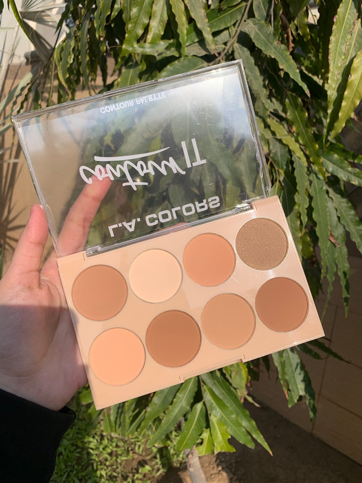 La color contour+ powder palette