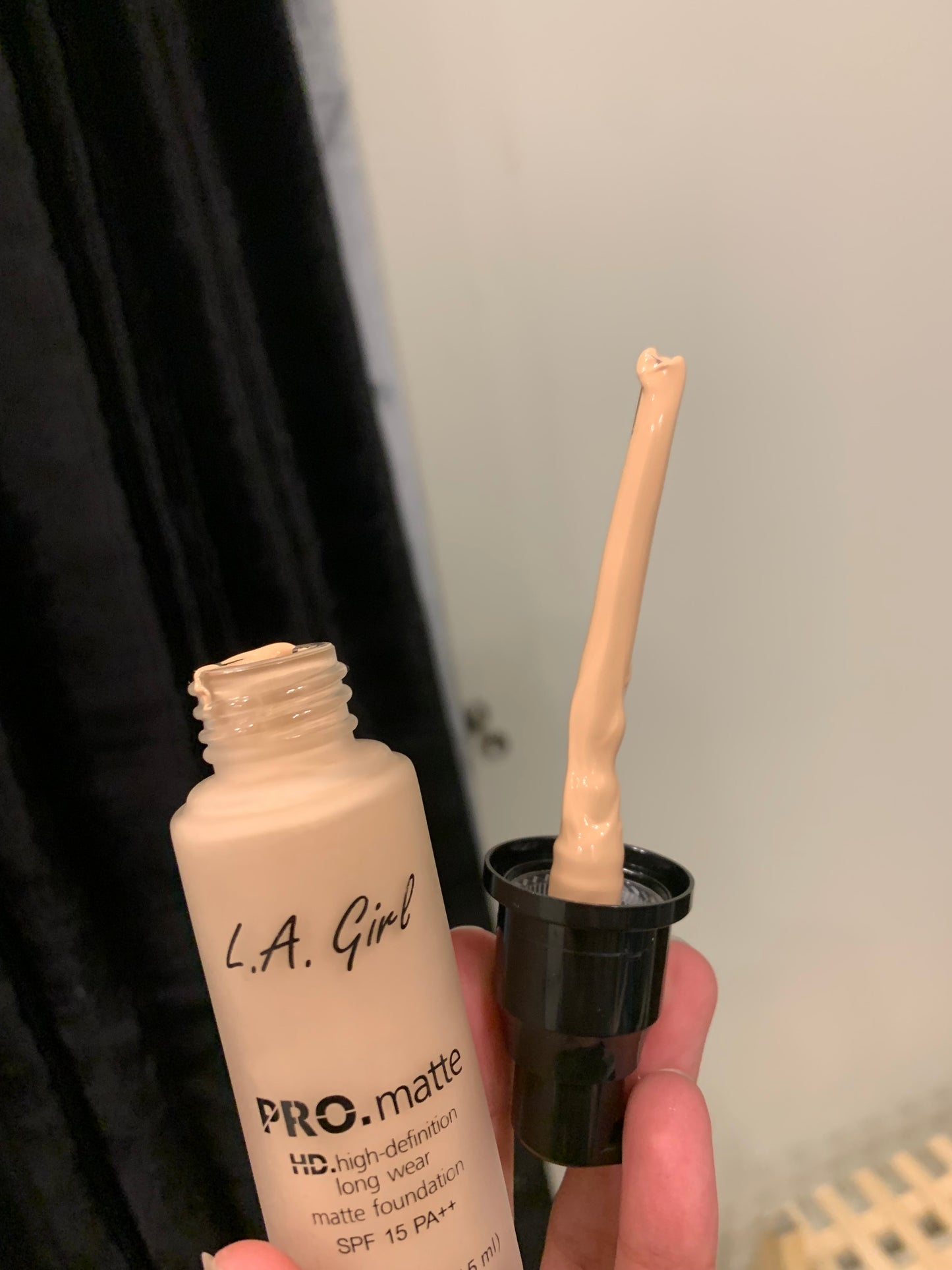 La girl pro matte foundation (fair ivory)