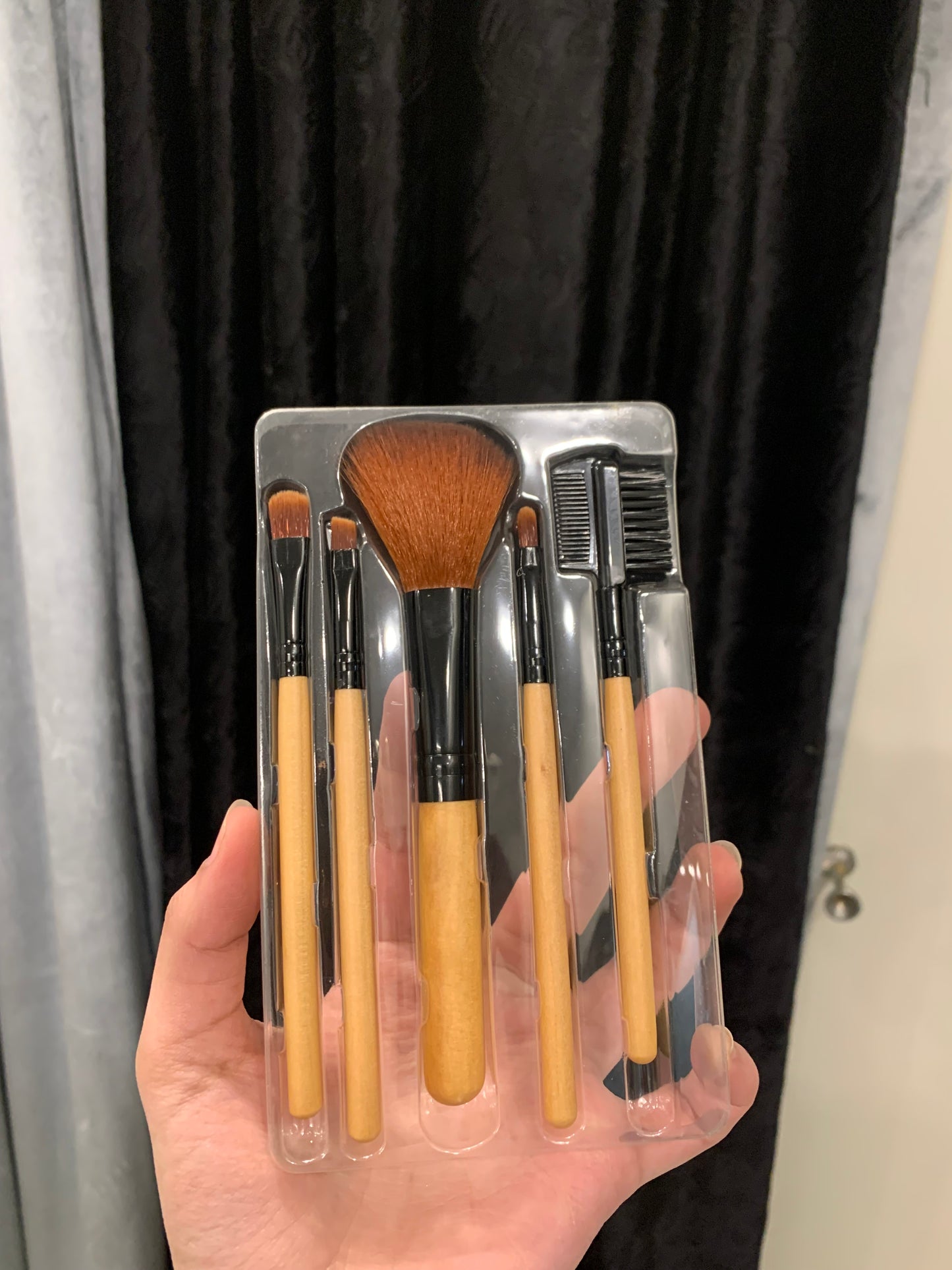 Full brush set with sponges