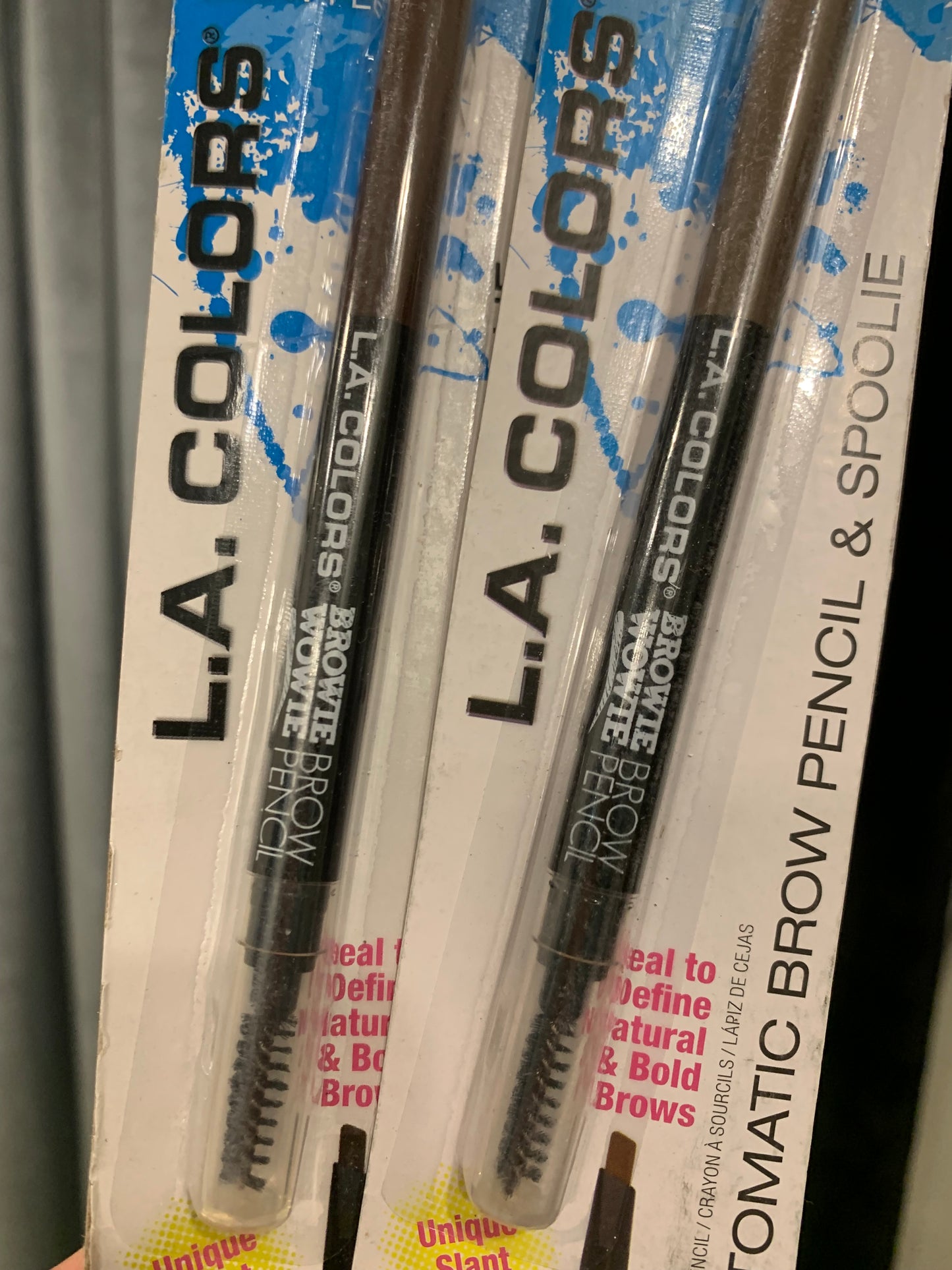 La colors eyebrow pencil